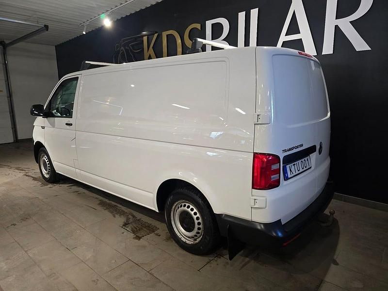 Begagnad VW T6 Comfortline 150 HK (110 kW) 2018 Vit Van