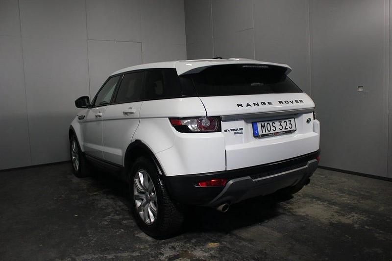 Begagnad Land Rover Range Rover evoque Pure 190 HK (139 kW) 2015 Vit