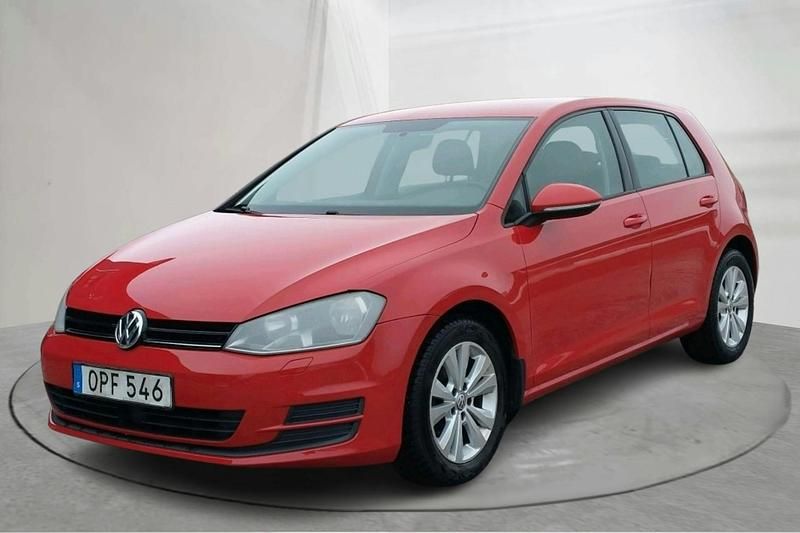 Röd Begagnad 2014 VW Golf VII | 57 500 kr (Superpris) - Bild 1/4