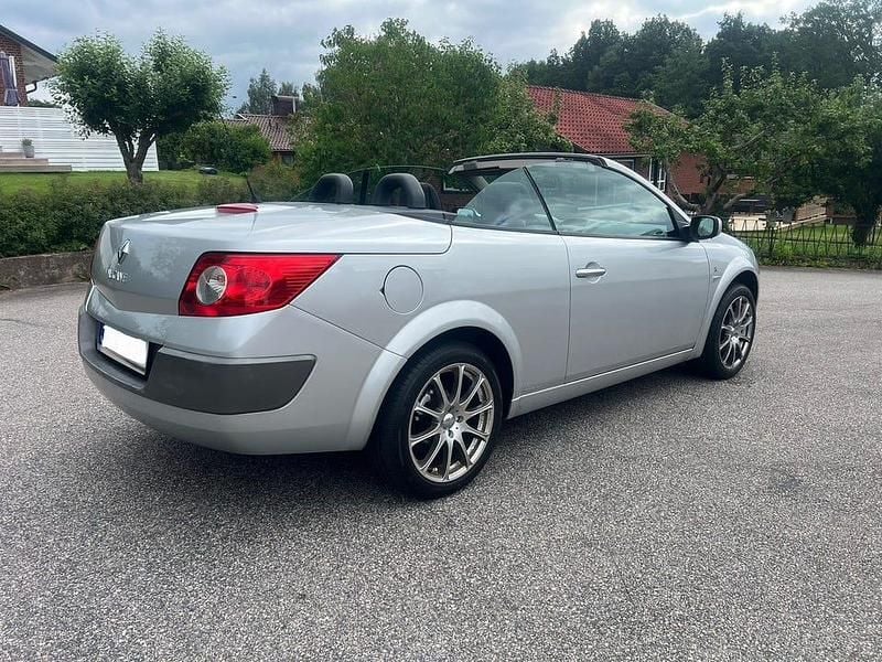 Begagnad 2005 Renault Mégane II | 29 999 kr - Bild 1/4