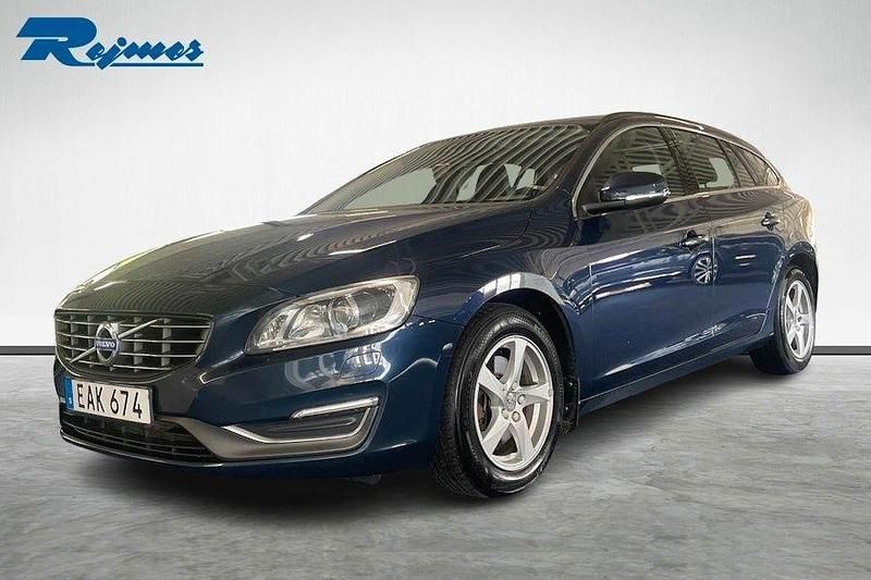 Blå Begagnad 2014 Volvo V60 Business Edition Kombi | 129 800 kr (Marknadspris) - Bild 1/4