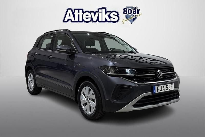 Grå Begagnad 2024 VW T-Cross Life SUV | 209 900 kr (Marknadspris) - Bild 1/4