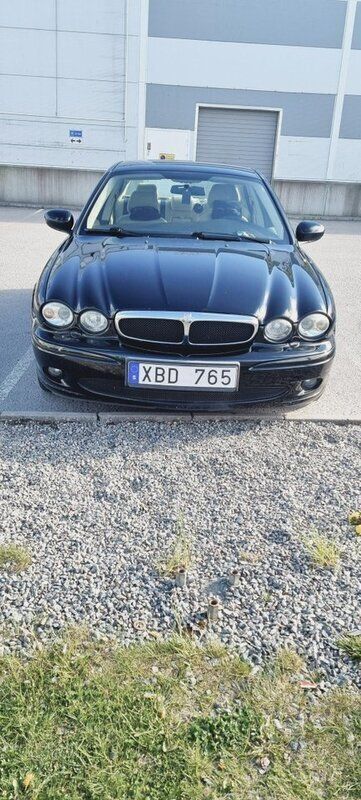 Svart Begagnad 2006 Jaguar X-type Sedan | 59 999 kr (Marknadspris) - Bild 1/4