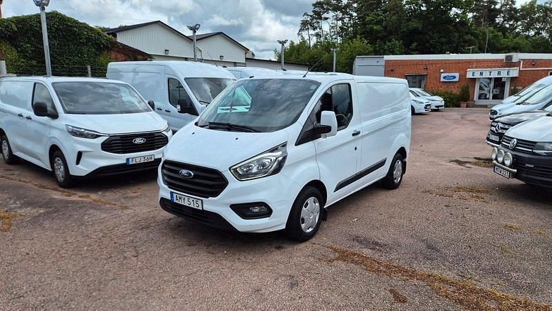 Vit Begagnad 2018 Ford Transit Custom Van | 198 750 kr - Bild 1/4