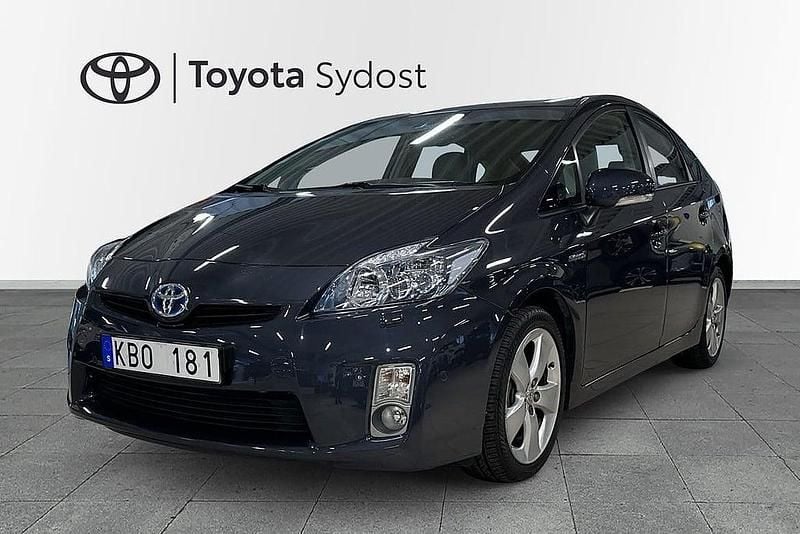 Mörkgrå Begagnad 2010 Toyota Prius Executive Halvkombi | 125 000 kr (Bra pris) - Bild 1/4