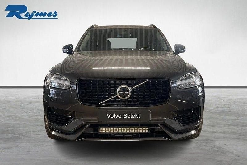 Begagnad Volvo XC90 Ultimate 310 HK (228 kW) 2024 Platinum grey metallic SUV