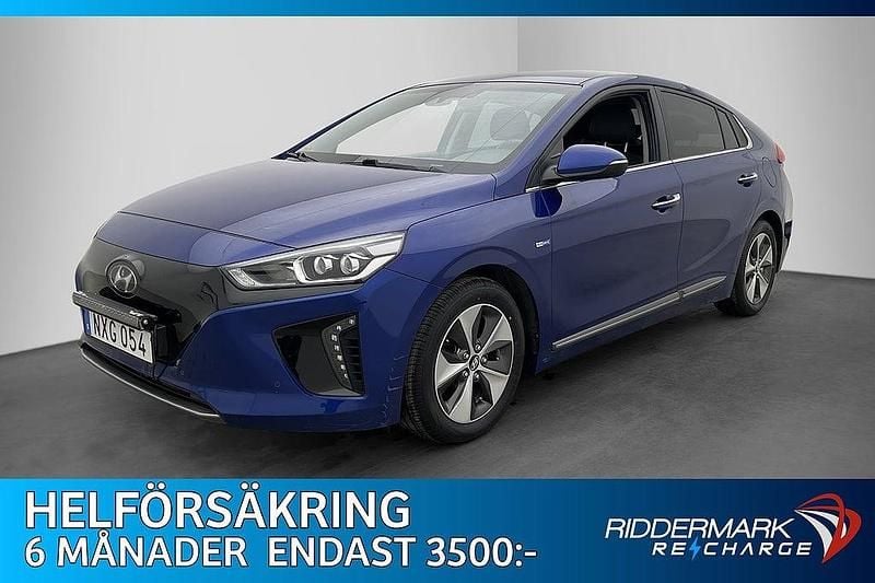 Begagnad Hyundai Ioniq Premium 100 kW (136 HK) 2018 Mörkblå Halvkombi