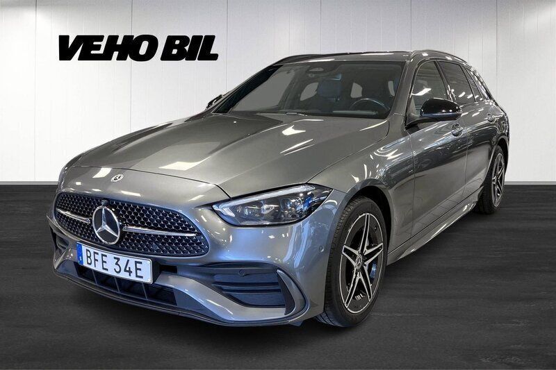 Grå Begagnad 2022 Mercedes C300e AMG line Kombi | 429 000 kr (Dyr) - Bild 1/4