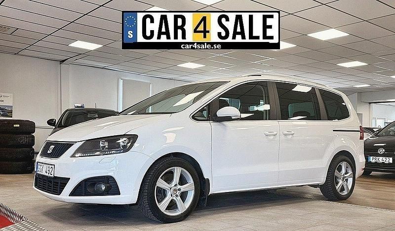 Vit Begagnad 2013 Seat Alhambra Minibuss | 109 900 kr (Marknadspris) - Bild 1/4