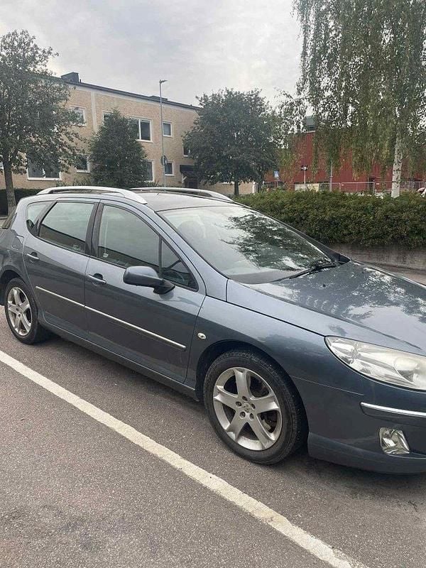 Grå Begagnad 2007 Peugeot 407 Kombi | 22 000 kr (Marknadspris) - Bild 1/4