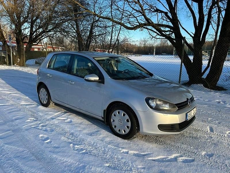 Begagnad VW Golf VI 122 HK (89 kW) 2010 Halvkombi