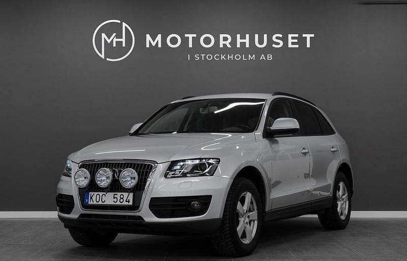 Silver Begagnad 2010 Audi Q5 SUV | 139 900 kr (Marknadspris) - Bild 1/4