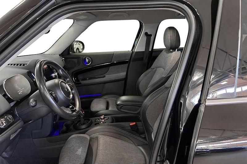 Begagnad Mini Cooper S Countryman 180 HK (132 kW) 2020 Svart SUV