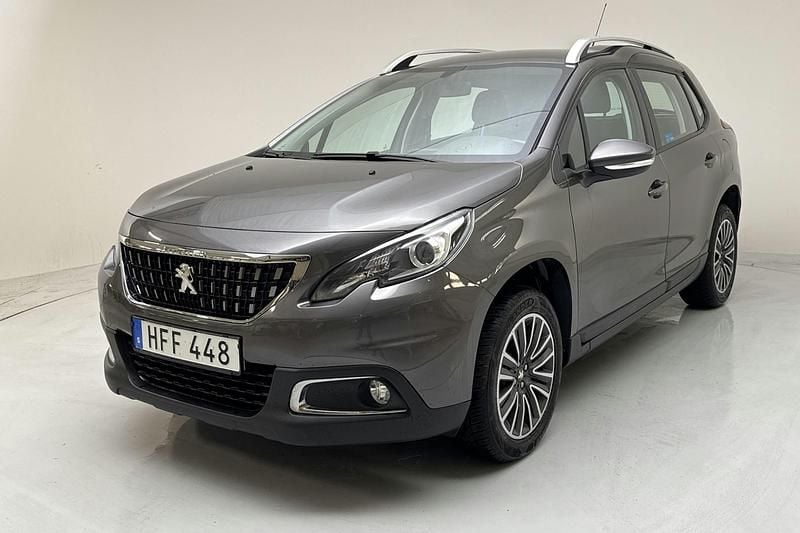 Mörkgrå Begagnad 2017 Peugeot 2008 Active SUV | 102 000 kr (Marknadspris) - Bild 1/4