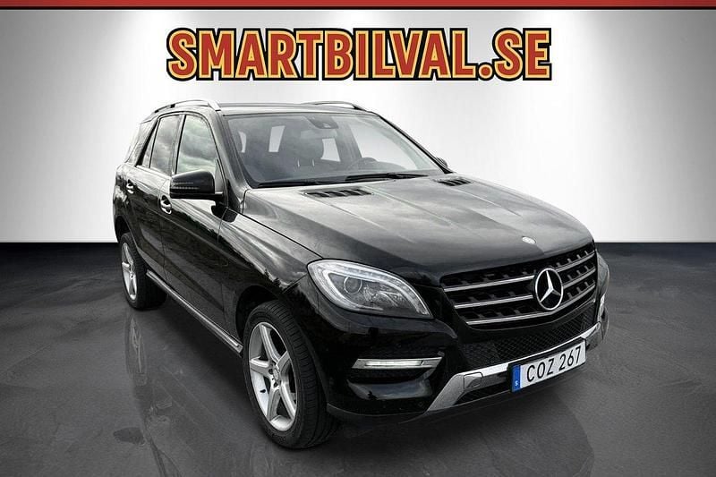 Svart Begagnad 2014 Mercedes ML350 SUV | 179 000 kr (Marknadspris) - Bild 1/4