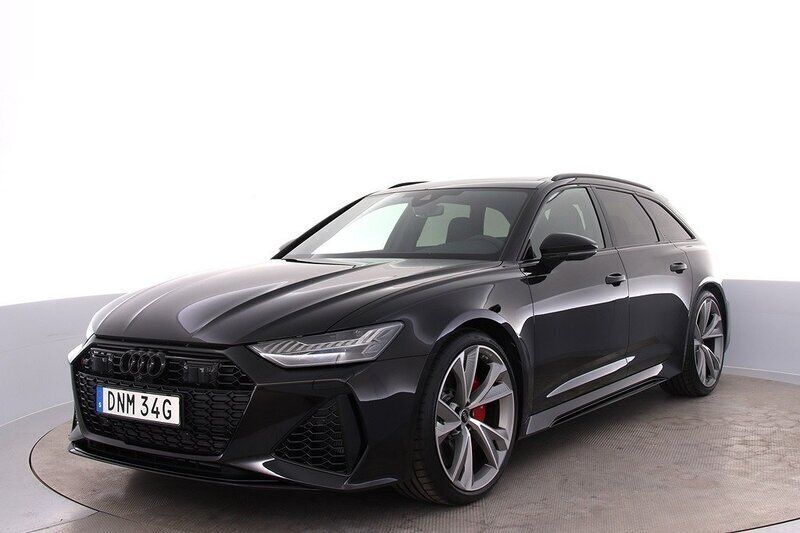 Svart Ny 2024 Audi RS6 Performance Kombi | 1 548 000 kr (Superpris) - Bild 1/4