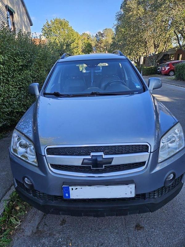 Begagnad 2010 Chevrolet Captiva SUV | 75 000 kr - Bild 1/4