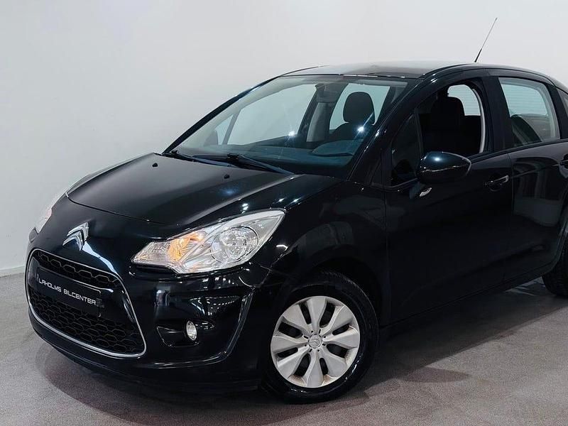Begagnad Citroën C3 68 HK (50 kW) 2011 Svart