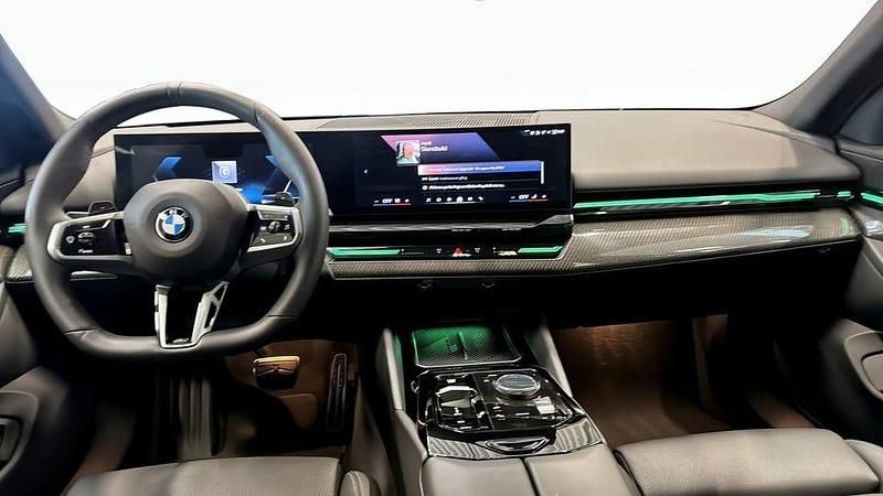 Begagnad BMW 520 Comfort Edition 197 HK (144 kW) 2025 Grå Kombi