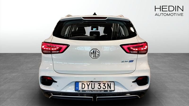 Begagnad MG ZS Comfort 130 kW (177 HK) 2022 Vit (white) SUV