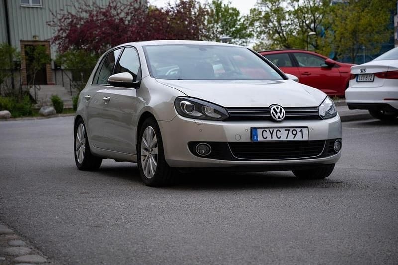 Begagnad 2010 VW Golf VI Halvkombi | 83 000 kr (Marknadspris) - Bild 1/4