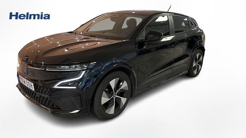 Svart Begagnad 2022 Renault Mégane Equilibre Halvkombi | 239 000 kr (Marknadspris) - Bild 1/4