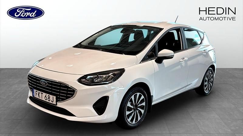 Vit (white) Begagnad 2022 Ford Fiesta Halvkombi | 149 900 kr (Marknadspris) - Bild 1/4