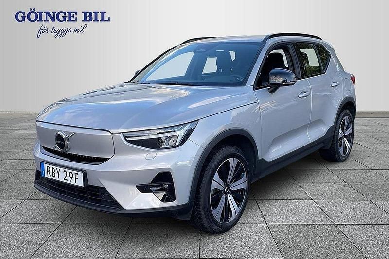 Silver Begagnad 2022 Volvo XC40 Plus SUV | 349 000 kr - Bild 1/3