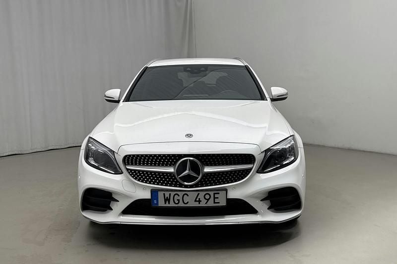 Begagnad Mercedes C300 AMG line 306 HK (225 kW) 2021 Vit Kombi