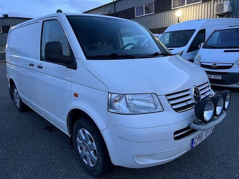 Begagnad VW T5 131 HK (96 kW) 2008 Vit Van