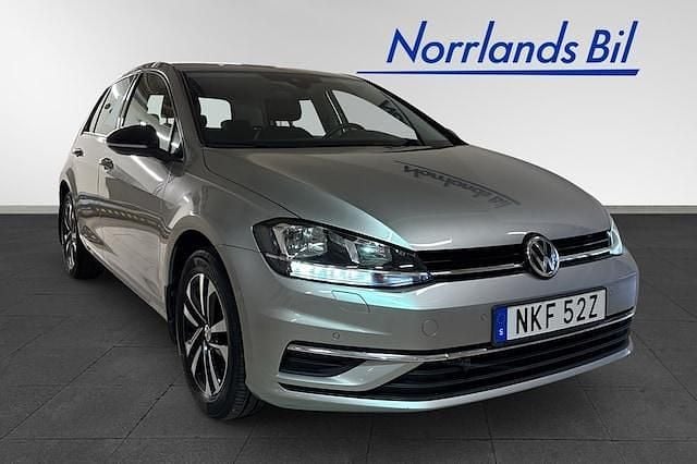 Silver (tungsten silver metallic) Begagnad 2019 VW Golf VII IQ Drive Sedan | 189 000 kr (Marknadspris) - Bild 1/4