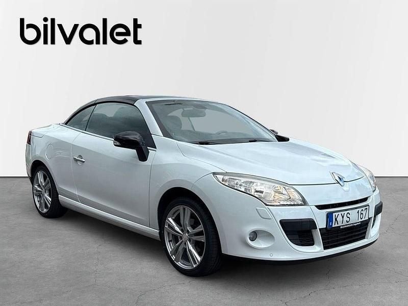 Begagnad Renault Mégane III 131 HK (96 kW) 2011 Vit