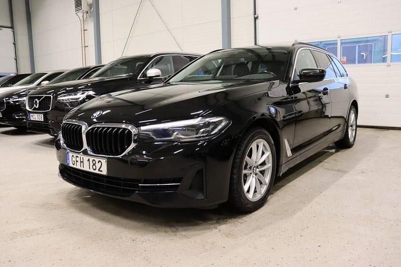 Begagnad BMW 520 190 HK (139 kW) 2020 Svart Kombi