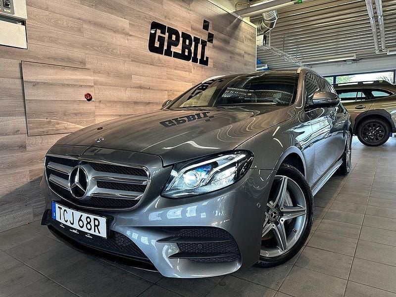 Begagnad Mercedes E300 AMG line 306 HK (225 kW) 2019 Grå Kombi