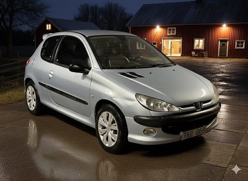 Begagnad Peugeot 206 GTi 136 HK (100 kW) 2003 Halvkombi