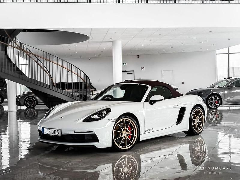 Begagnad Porsche 718 Boxster 400 HK (294 kW) 2024 Flerfärgad Cab