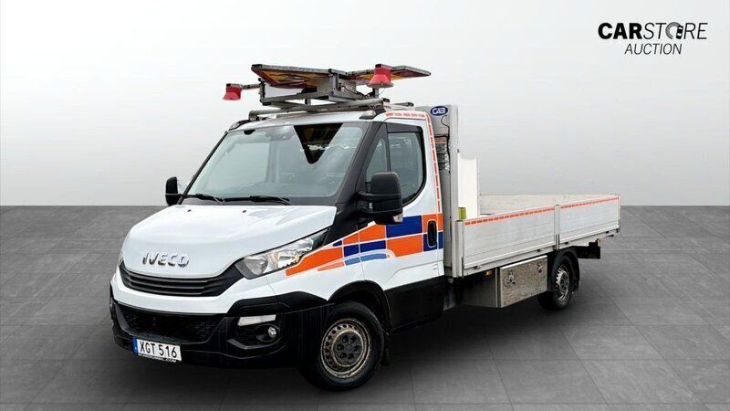 Vit (white) Begagnad 2016 Iveco Daily Van | 274 875 kr - Bild 1/4