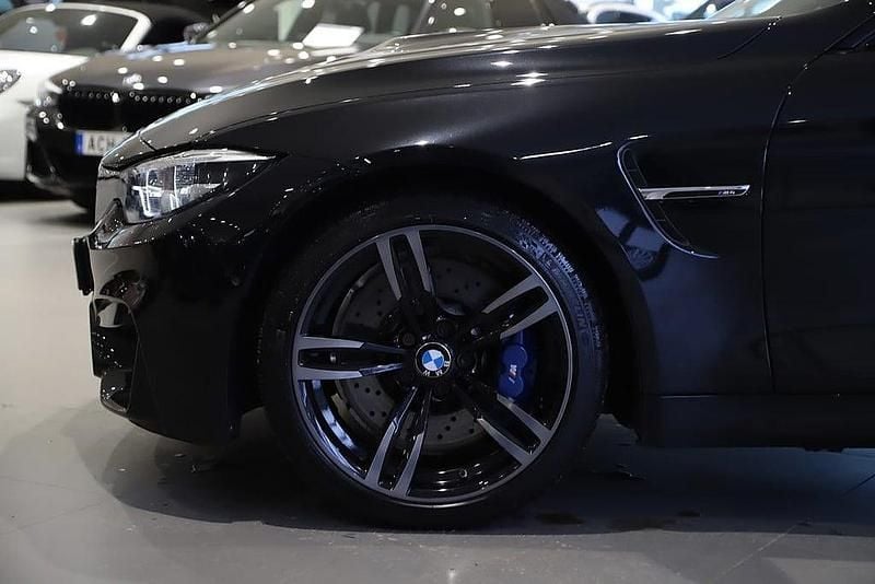 Begagnad BMW M4 Cabriolet Comfort Edition 431 HK (317 kW) 2018 Svart Cab