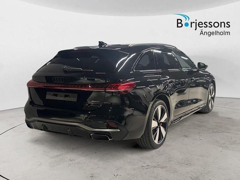 Ny Audi A5 Edition .1 371 HK (272 kW) 2025 Svart Kombi
