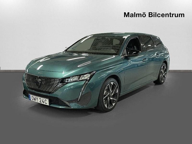 Blå Begagnad 2022 Peugeot 308 Allure Kombi | 279 900 kr (Marknadspris) - Bild 1/4