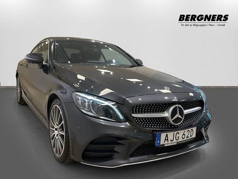 Begagnad Mercedes C300 AMG 258 HK (189 kW) 2019 Grå Sportkupé