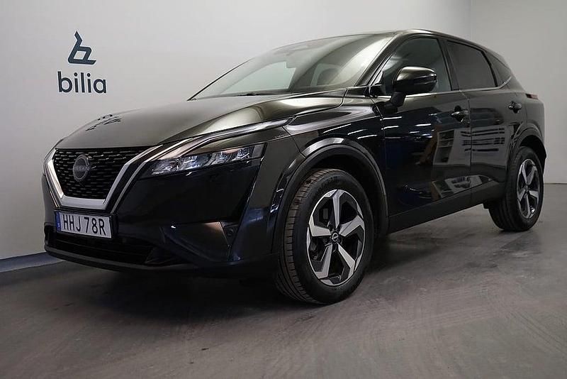 Svart Begagnad 2023 Nissan Qashqai N-Connecta SUV | 284 500 kr (Marknadspris) - Bild 1/3