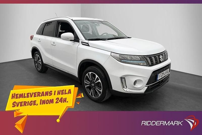 Vit Begagnad 2021 Suzuki Vitara | 244 900 kr (Marknadspris) - Bild 1/3