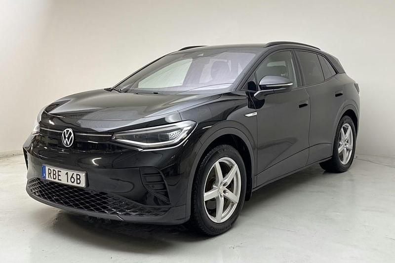 Svart metallic Begagnad 2022 VW ID.4 Pro Performance SUV | 209 000 kr (Bra pris) - Bild 1/4