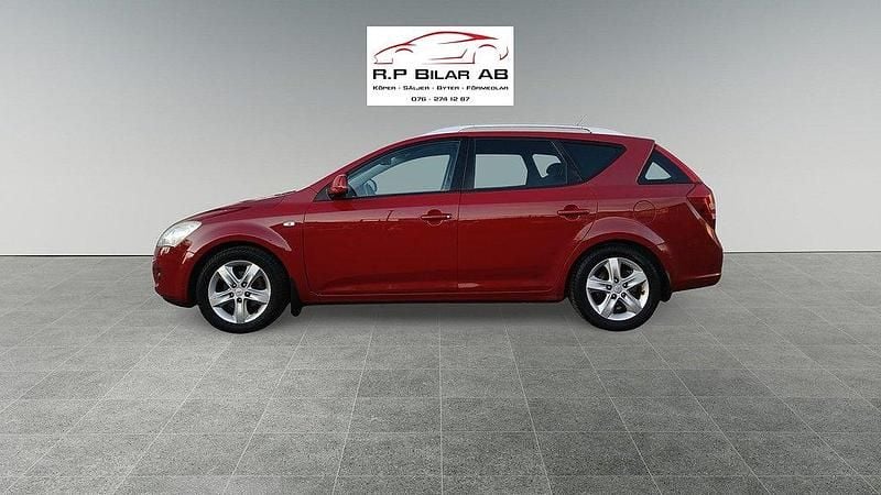 Röd Begagnad 2008 Kia Ceed Sportswagon Kombi | 25 000 kr (Bra pris) - Bild 1/4