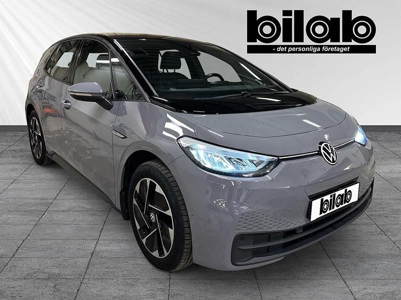 Begagnad VW ID.3 Pro Performance 150 kW (204 HK) 2022 Grå Halvkombi