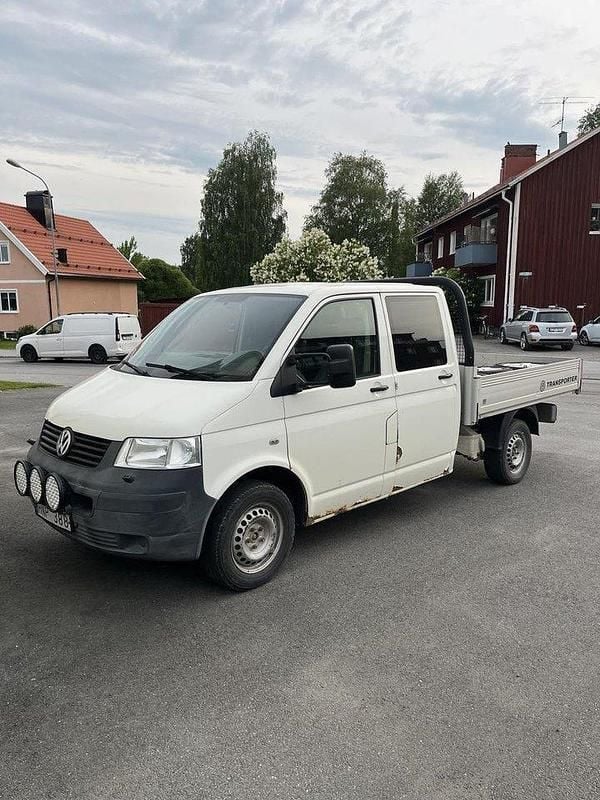 Vit Begagnad 2009 VW T5 Van | 79 000 kr (Marknadspris) - Bild 1/1