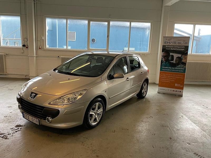 Begagnad Peugeot 307 109 HK (80 kW) 2006 Grå Halvkombi