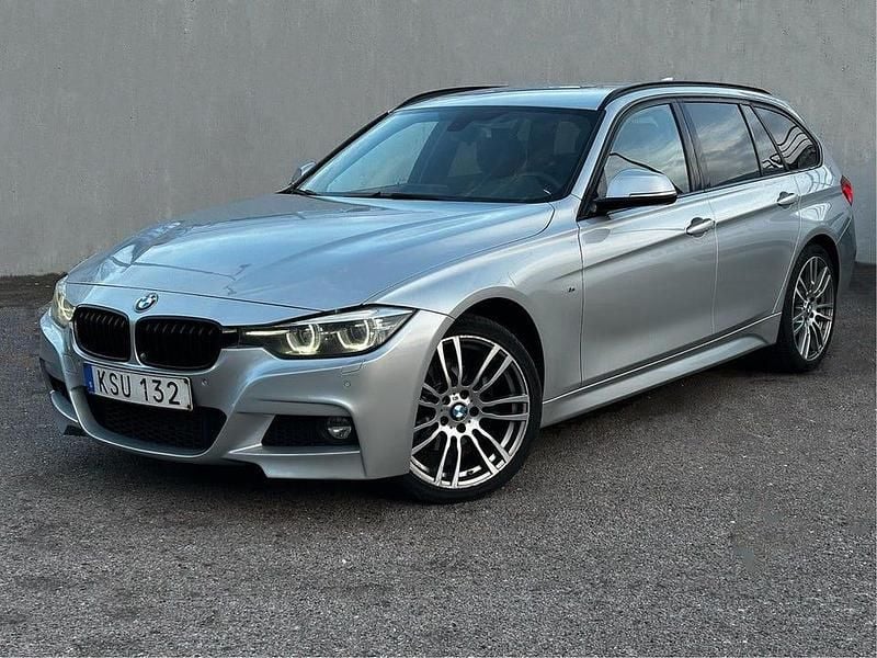 Begagnad 2019 BMW 320 M Sport Kombi | 194 500 kr (Marknadspris) - Bild 1/4