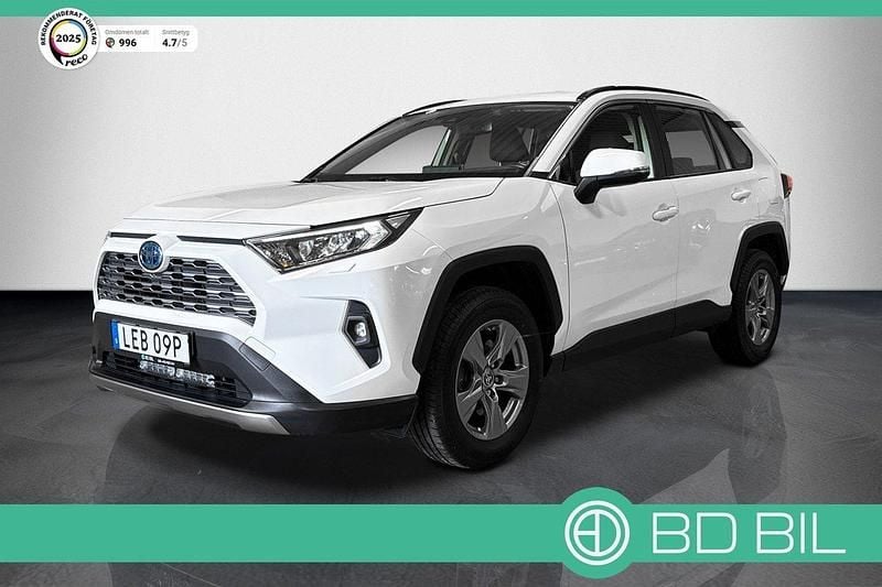 Vit Begagnad 2022 Toyota RAV4 Active SUV | 344 900 kr - Bild 1/4